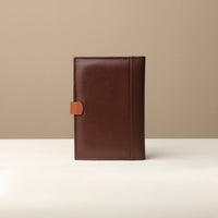 Back view of Danilos Nirua Small Portfolio Pebble Brown/Tan leather organizer