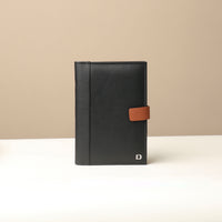 Front view of Danilos Nirua Small Portfolio Pebble Black/Tan leather organizer